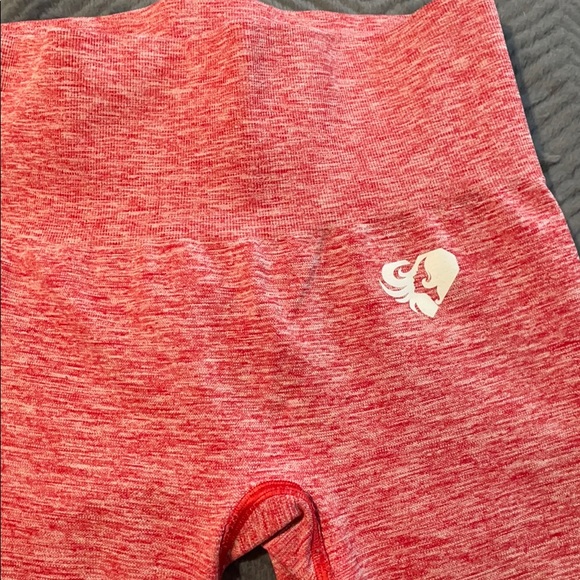 women’s best Pants - Red move women’s best leggings